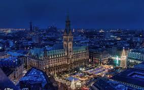 believein3d's tweet photo. Alles goed verlopen in Hamburg bij de opbouw! 3 BI3D spectators up and running!  Nu even Hamburg bezoeken. http://t.co/d5XVLudd17