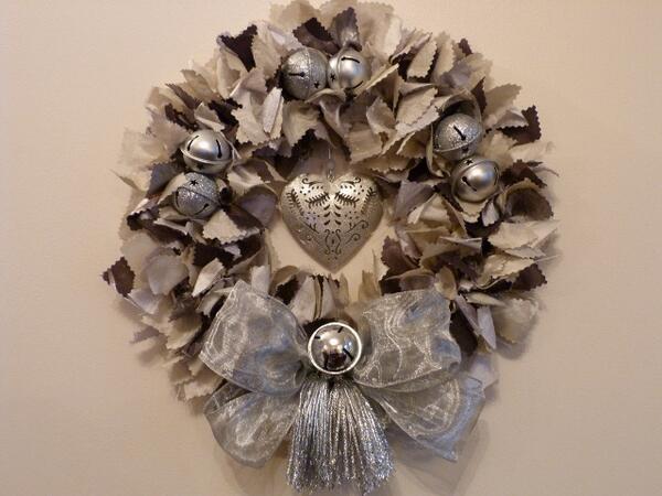 HandmadeWithLo1 tweet picture