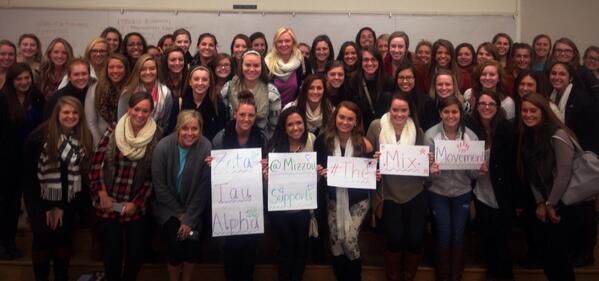 brookelayneee's tweet photo. Zeta Tau Alpha @ Mizzou supports #TheMixMovement @MrMixMovement @MizzouZTA http://t.co/xyrRZFQ1Mg