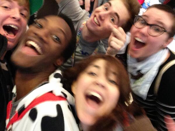 Egohusky's tweet image. #mff2013 @nammywammy @RjWearsPrada @grannydiner @stannywuff