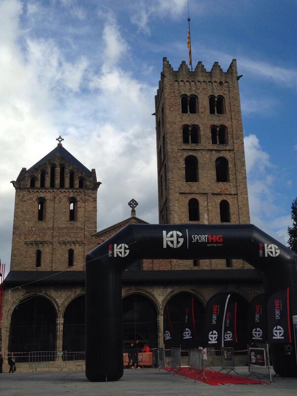 ualbah's tweet photo. Esperant els primers de la curta (32 km) a #ripoll #terradecomtes #atope http://t.co/vHXwxSdXRI