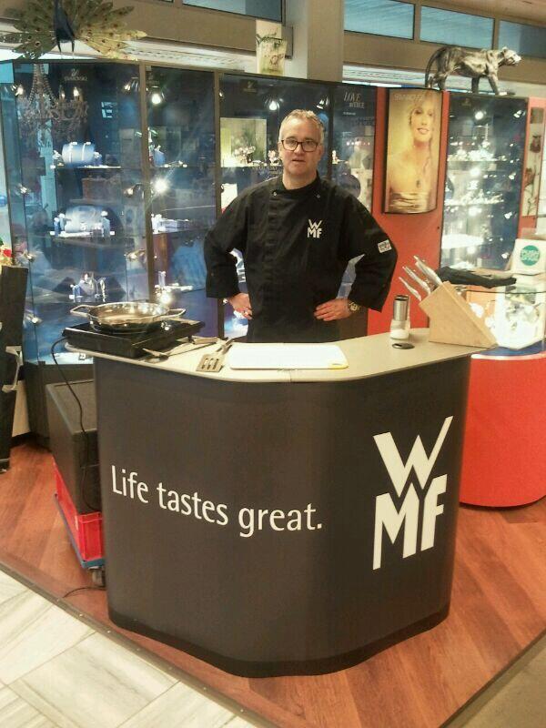Pasch_Stores's tweet photo. Vanaf 13.00 live cooking met #wiljon van #WMF in #Venlo #bestebinnestadvannederland #koopzondag. http://t.co/X17gaeiGKY