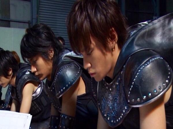 Murakami0815's tweet photo. 千ちゃん かっこいい！！
てか、こんなピアスもするんだあ！ http://t.co/jmA9imxIj1