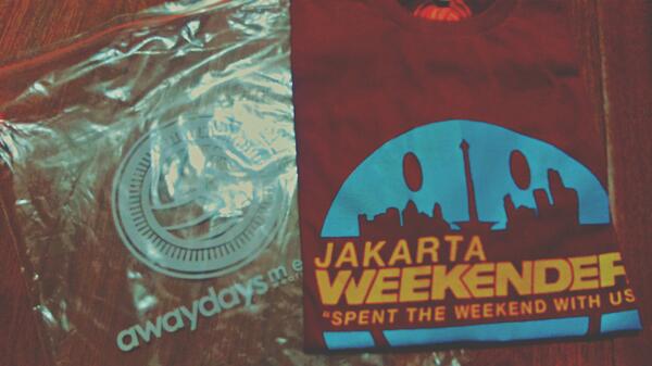 Sama -sama om potograper handal,ntar dipotoin lg ya "@ariefwhyd: Thank you <a href="/awaydaysmerch/">Awaydays Merch</a> :) "