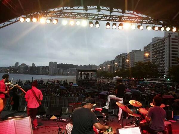 Live in Rio last night! Crowd was insane!!!! Love you guys