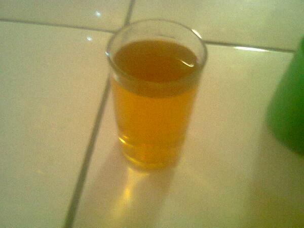 SamandaCosta1's tweet image. Sabe nunca mais eu vou beber. Estou a base de chá de boldo , #toruim ;(