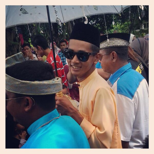 FizieRazi's tweet image. today wedding #pengapit