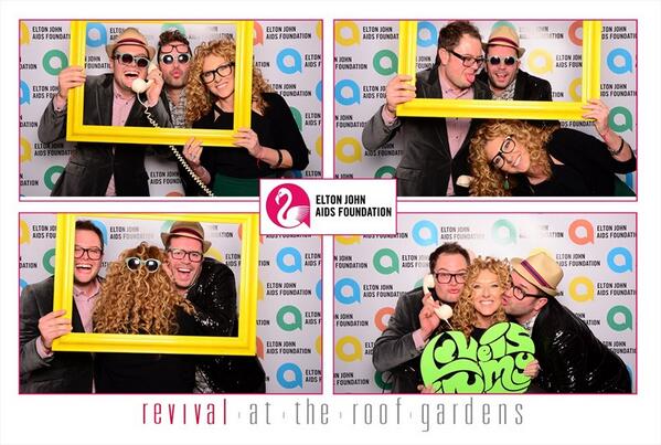 photo_lounge1's tweet photo. Elton John Aids Foundation - Revival at Roof Gardens #LoveIsInMyBlood @ejaf @photo_lounge1 http://t.co/K7qglC4gcl