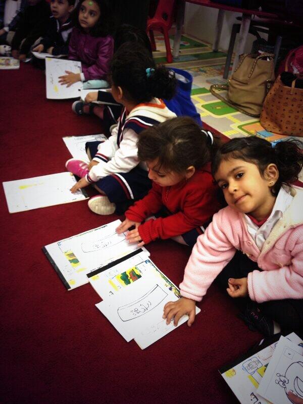 MathOCM's tweet image. صوره للاطفال خلال التلويين ♡