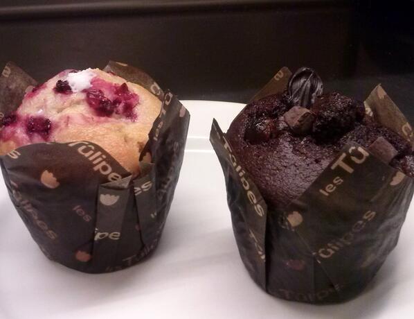 HotelPinxo's tweet photo. Magdalenes de xocolata i iogurt ... Són boníssimes, en pots trobar a la Cafeteria. http://t.co/PfM3Cfm4Zz