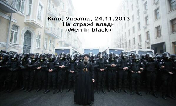 V_Tsyganiuk's tweet photo. Одне з кращих фото за сьогодні.
 #Є #Євромайдан #Euromaidan http://t.co/oTeQ6GerkC