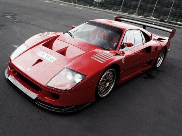 twsfareham's tweet photo. Legit #supercarsunday entry #ferrari #f40 http://t.co/IUFiVU74GR