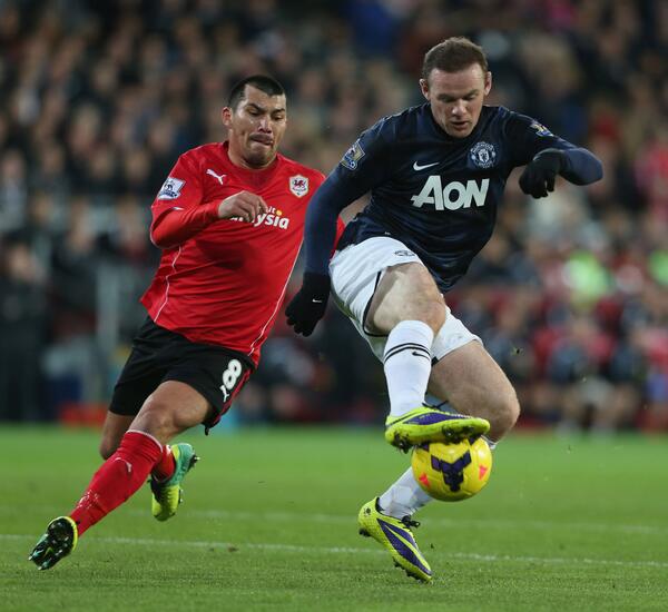 msko21's tweet photo. "@ManUtd: Full-time: Cardiff 2 United 2. cc @guillemcalvet @Nolo6  http://t.co/JBrP5n2Lsn"