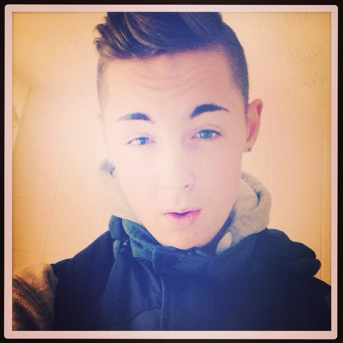 Quiff hair day😏 http://t.co/FOdBRvPfG9<a href="/tag/towie"class="tags"><span>#towie</span></a>