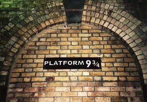 HarryPotterSRP's tweet photo. Students: please report to platform 9 3/4 when you are ready to go to Hogwarts. http://t.co/yONyBqFu2N