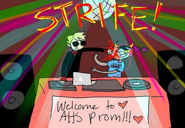 DaAssz's tweet image. Stupid karkat ! Always in my face