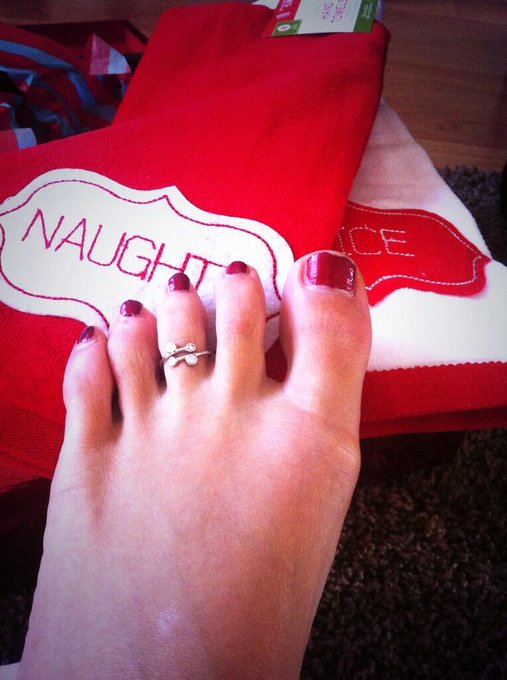 Look what I got for my birthday , I need someone to give me a pedi and suck on my toes!!! http://t.c<a href="/tag/nobra"class="tags"><span>#nobra</span></a><a href="/tag/nipples"class="tags"><span>#nipples</span></a>