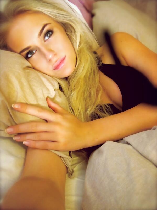 AnnaNystromPics's tweet image. Time to go to sleep! Sweetdreams