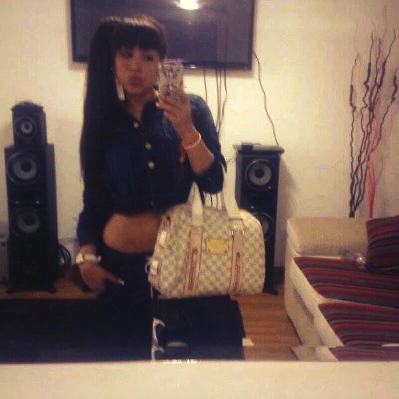 #leysifotos y aquí me tienen me regalan un RT . Besos http://t.co/41cvRy6rPt