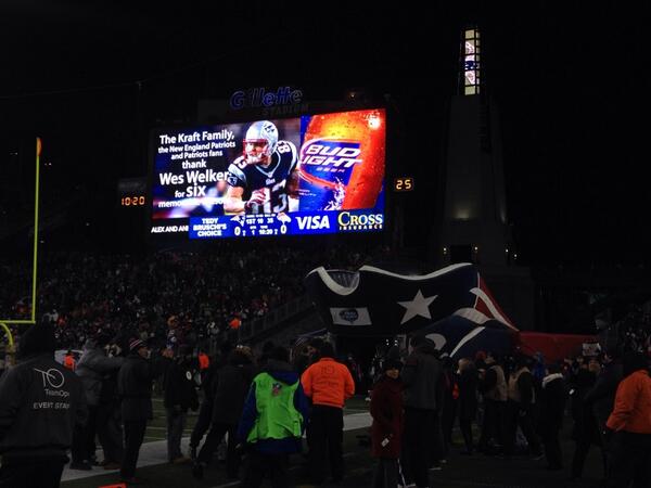 Cheers from the <a href="/GilletteStadium/">Gillette Stadium</a> crowd after a short video &amp; thank you message to Welker from the Kraft Family: