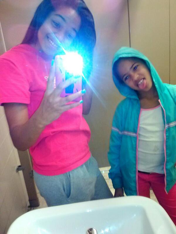_KoolAid's tweet photo. me and my sis . in this Bitch !!!! lookng cute fasum http://t.co/mxvFnztmxQ