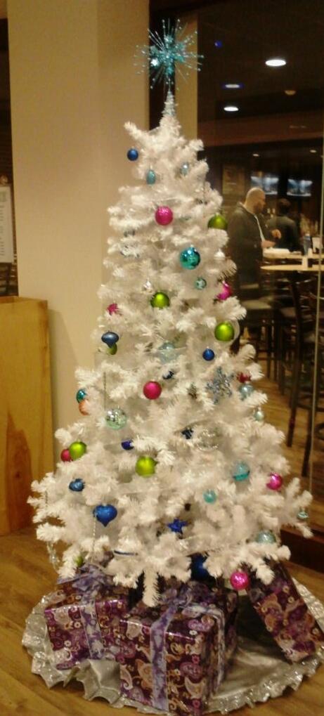 CapLife_101's tweet image. And let the holiday season begin! #LoveIt