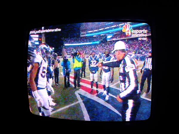 _JosiasJeronimo's tweet photo. Prorrogaçao! Broncos x Patriots ! Clima tenso aqui #NFLnoesporteinterativo http://t.co/5clWryzD16