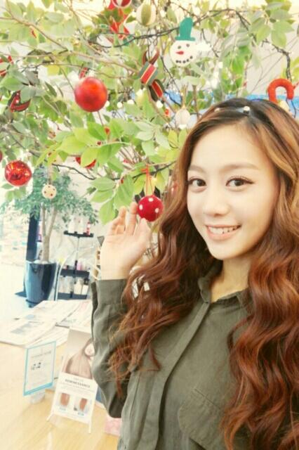 BZ5qNQQCcAAuzC0.jpg:large