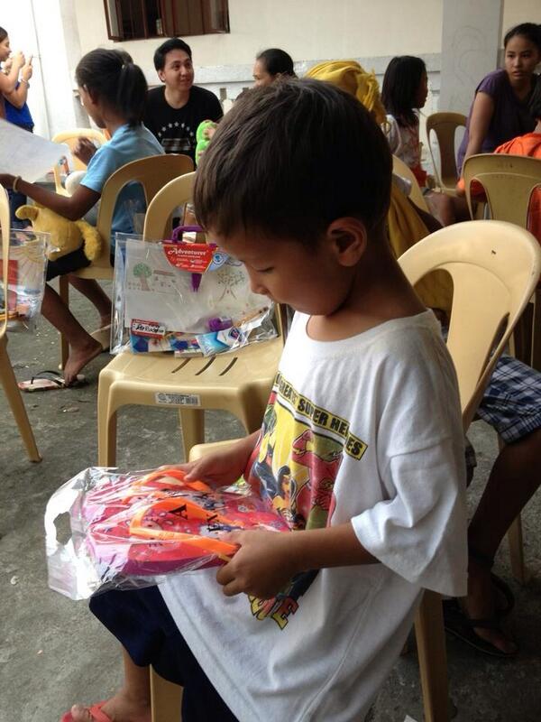 PlayRelief tweet picture