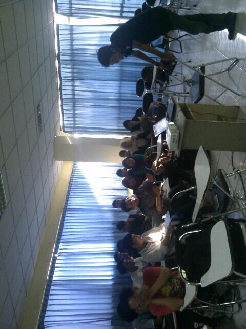 icha_otrez's tweet image. Learning and gathering together @STPIFirefoxClub
 #firefoxstudents