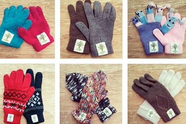 trendwatching's tweet image. Glove Love: a matchmaking service for lost and lonely gloves buff.ly/1aSihUZ #EMBEDDEDGENEROSITY #CROWDEXPRESS