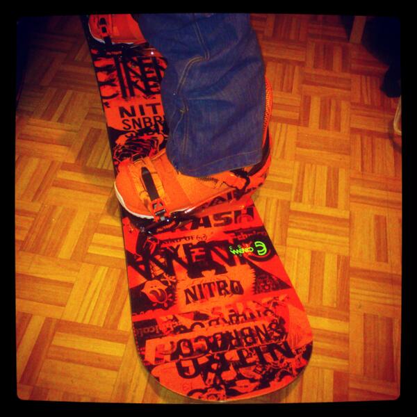 Manuelclemares's tweet photo. Ganitas de estrenar equipo nuevo!! NITRO!!! http://t.co/Bgzal7F9gL