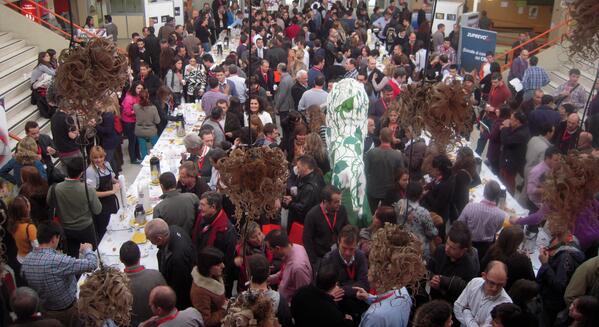 3tres3com's tweet photo. La semana pasada tuvo lugar, en Zaragoza, España, la VIII edición del Congreso de la AVPA http://t.co/ySZiAsyPao http://t.co/59Pl23ekFJ