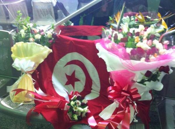 allqmane's tweet photo. "@Hanan34012449: صور مطار من مطار قرطاج#كلنا_للوطن http://t.co/f0zUu022V9"
