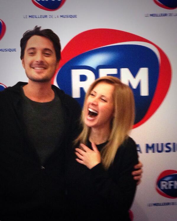 RFMFrance's tweet photo. Quand on vous dit qu'à #RFM on se mare !! RDV le 20 décembre à 19h avec @ceruttiofficiel &amp; @LFabianOfficial #viprfm http://t.co/ubWHIJVlmz