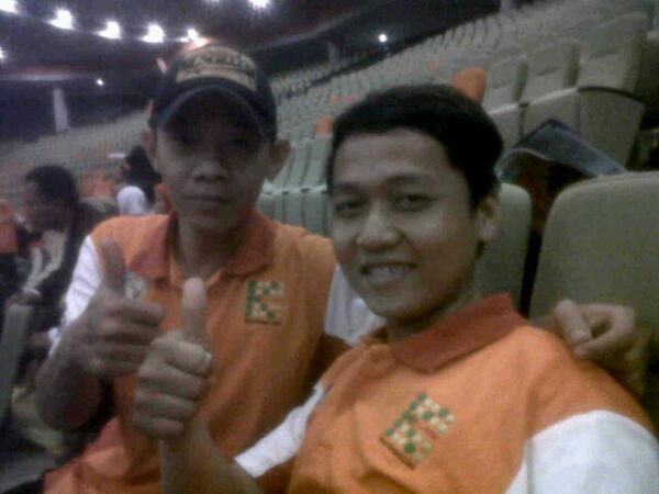 NcexLink's tweet photo. Me &amp; new downline k-link http://t.co/TMgi8MxaHd
