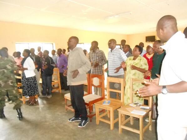 gasakasector's tweet photo. @NYAMAGABE @PhilMugisha Ibiganiro kuri gahunda ya NDI UMUNYARWANDA mu Murenge wa #Gasaka birakomeje mu nzego zose . http://t.co/GlcatX0rMN