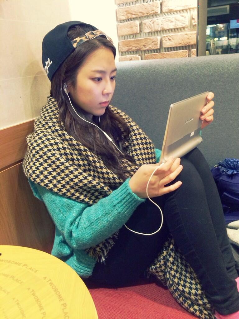 BZ7Kur_CMAE4hEN.jpg:large