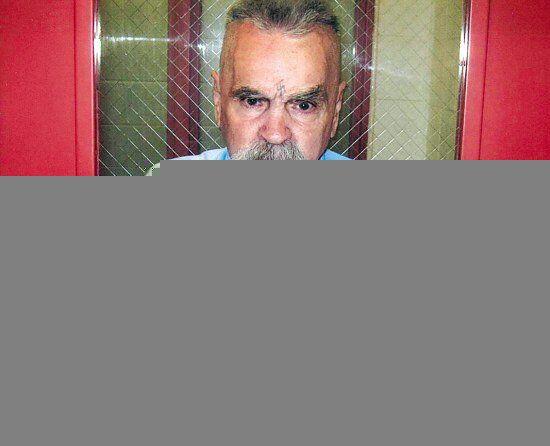 Shaoqun على تويتر 女性情感 美国25岁女子嫁79岁囚犯将在狱中办婚礼 曼森与斯塔的亲密合照据11月22日 每日邮报 最新一期 滚石 杂志报道 现年79岁的查尔斯 曼森因 杀人犯 婚姻 年龄差 Http T Co F0idwxbqwp Http T Co I41bu6rlss