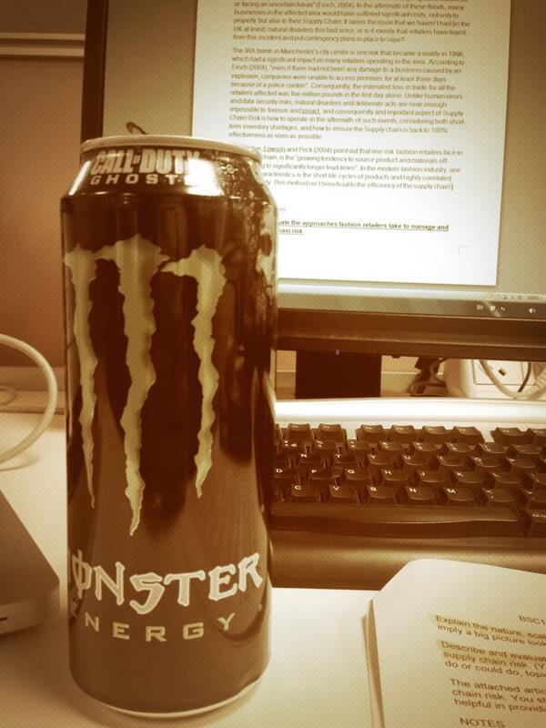 Gazvogan's tweet image. The Big question - Is there a dead mouse playing hide and seek at the bottom? #Freebie #NotFussed @MonsterEnergy