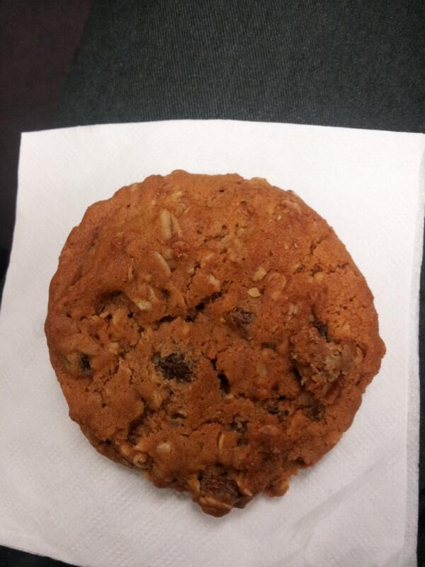 Fleischmarket's tweet image. Mmm,  municipal cookie. Lots to chew on at #CProundtable.