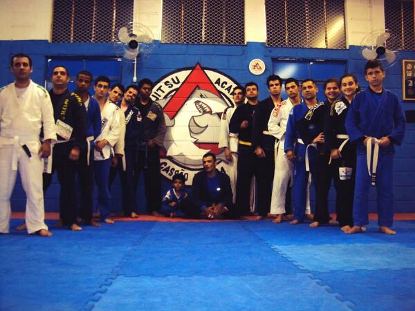 cassaoteam's tweet photo. Venha você também fazer parte da academia que mais cresce em Minas Gerais ! Cassão Team fábrica de guerreiros, Oss !! http://t.co/z4Wm2j2mRL