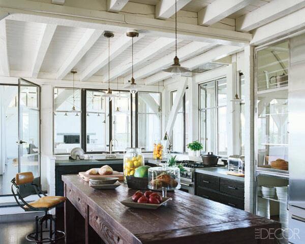 ELLEDECOR's tweet image. Inside the celebrity kitchen of the day: elld.cr/6013jcQf