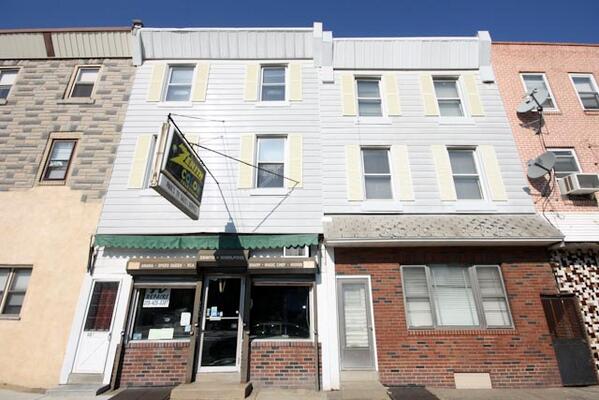 StevenOsiecki's tweet photo. Looking for some great commercial properties?  Contact me at 215-400-2600.
#remaxaccess 
#steveosells
#accessphilly http://t.co/FAVkHgvaVN