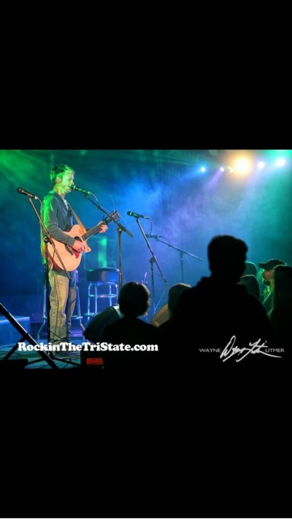 carternew_7's tweet photo. Huge S/O to @RockinTriState @ZMyersOfficial for a great night and a great show!! Thanks to all fans and friends!! http://t.co/TtgE7vExYC