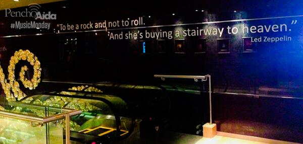 SomosLaTribuFM's tweet photo. En el #MusicMonday de hoy tenemos #LetrasPoderosas de Led Zeppelin... (visto en el @HRHPanamaMega) http://t.co/L6OqFjycfu