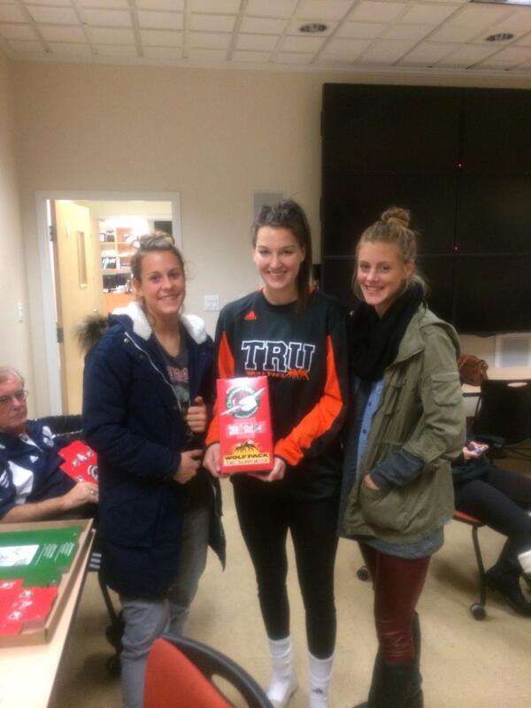 GoTRUWolfPack's tweet photo. #truwsoc involved in operation xmas child for 5th year. #kamloops #mytru @pacwestbc http://t.co/Gy1VrdnQWw