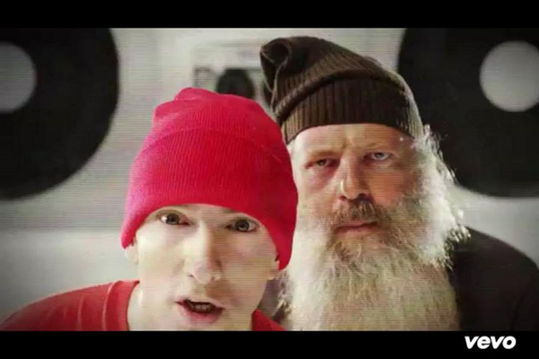 ShadyJust's tweet photo. ...And Go Berzerk http://t.co/sWWhgPi4Zs