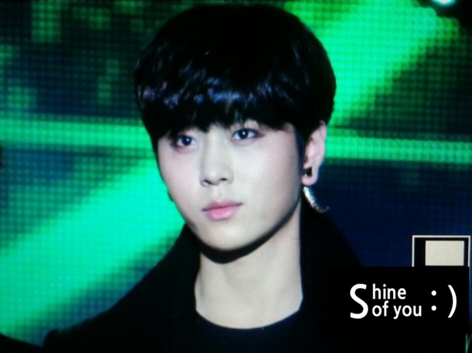 BZB5fYyCIAAC99b.jpg:large