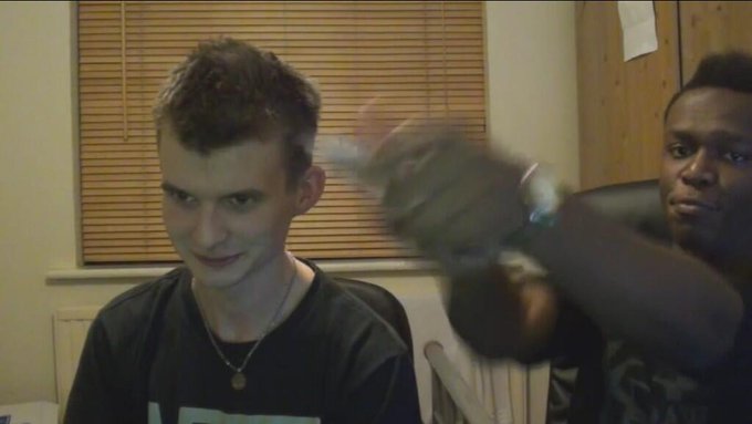 SHOOTING THAT BOOTY http://t.co/uIv96wq6Zp<a href="/tag/gorillazmurdoc"class="tags"><span>#gorillazmurdoc</span></a>